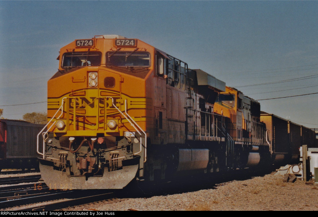 BNSF 5724 East